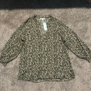 MONDAY FUN Veronica Smocked Sleeve Blouse